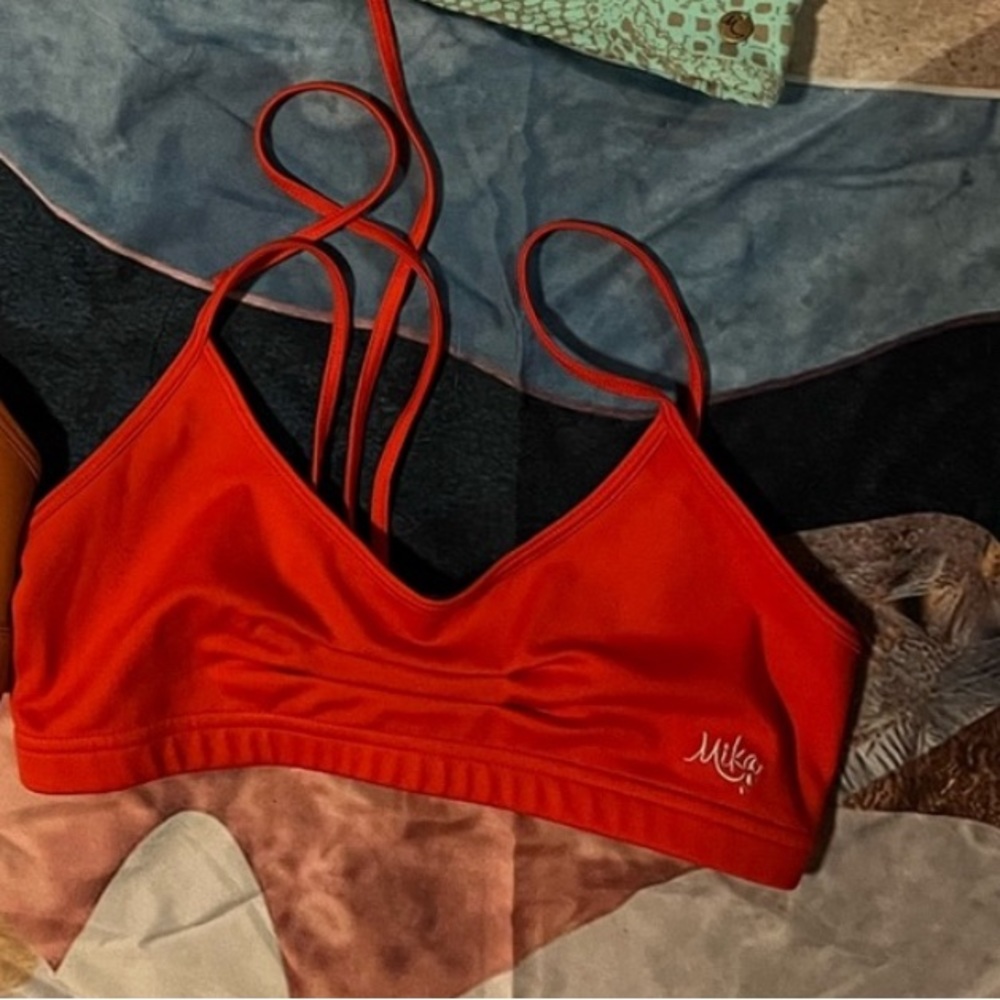Mika top medium red like new